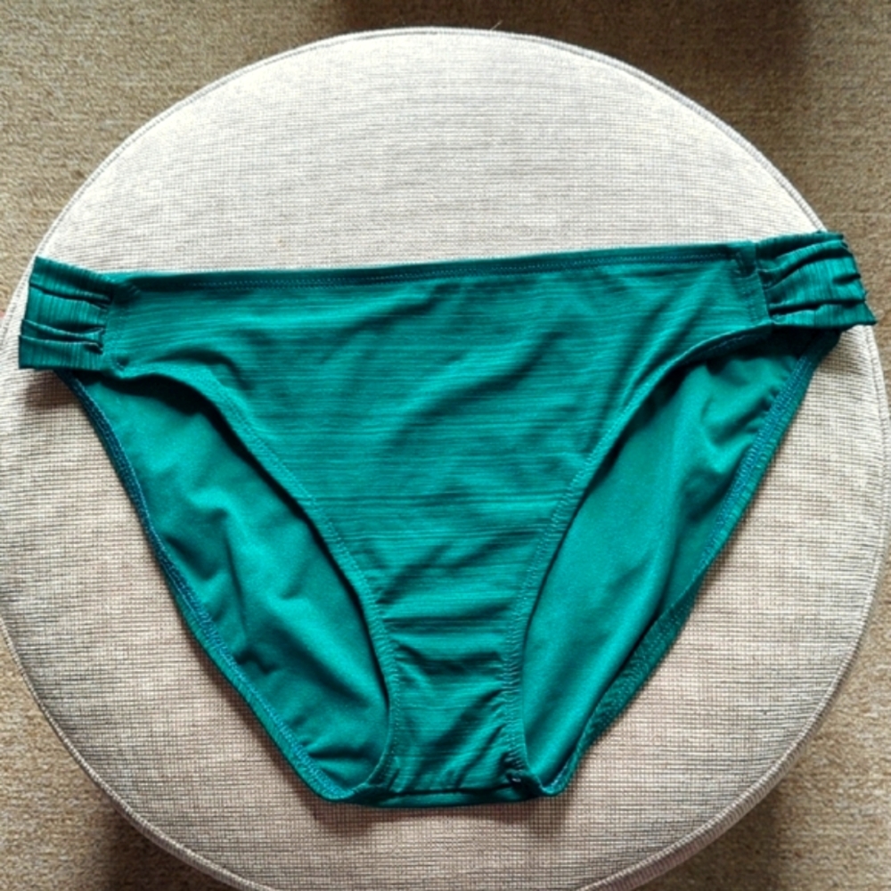 Gorgeous Rich Green Bikini Bottom XL